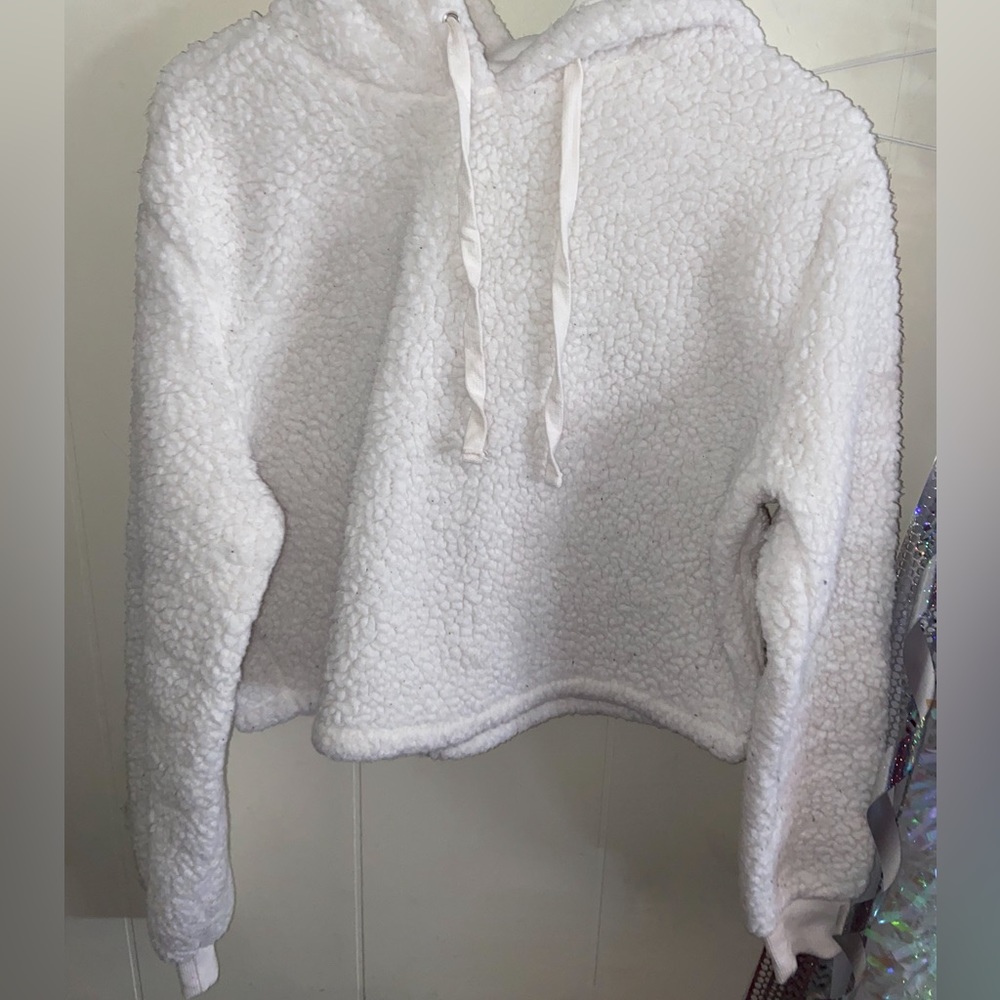 Sherpa cropped hoodie